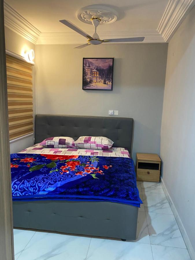 Bonsukoda Lodge Madina 外观 照片
