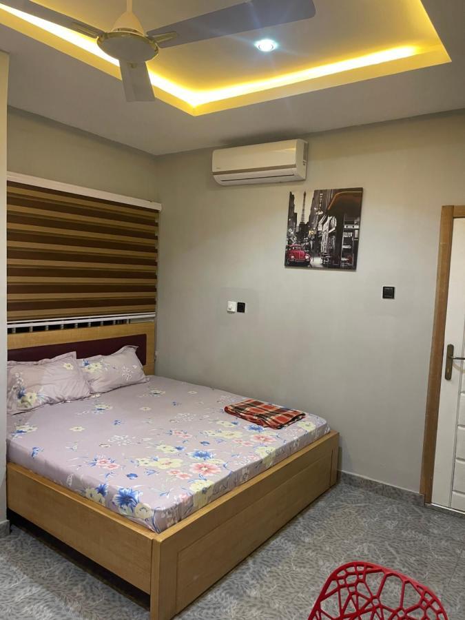 Bonsukoda Lodge Madina 外观 照片